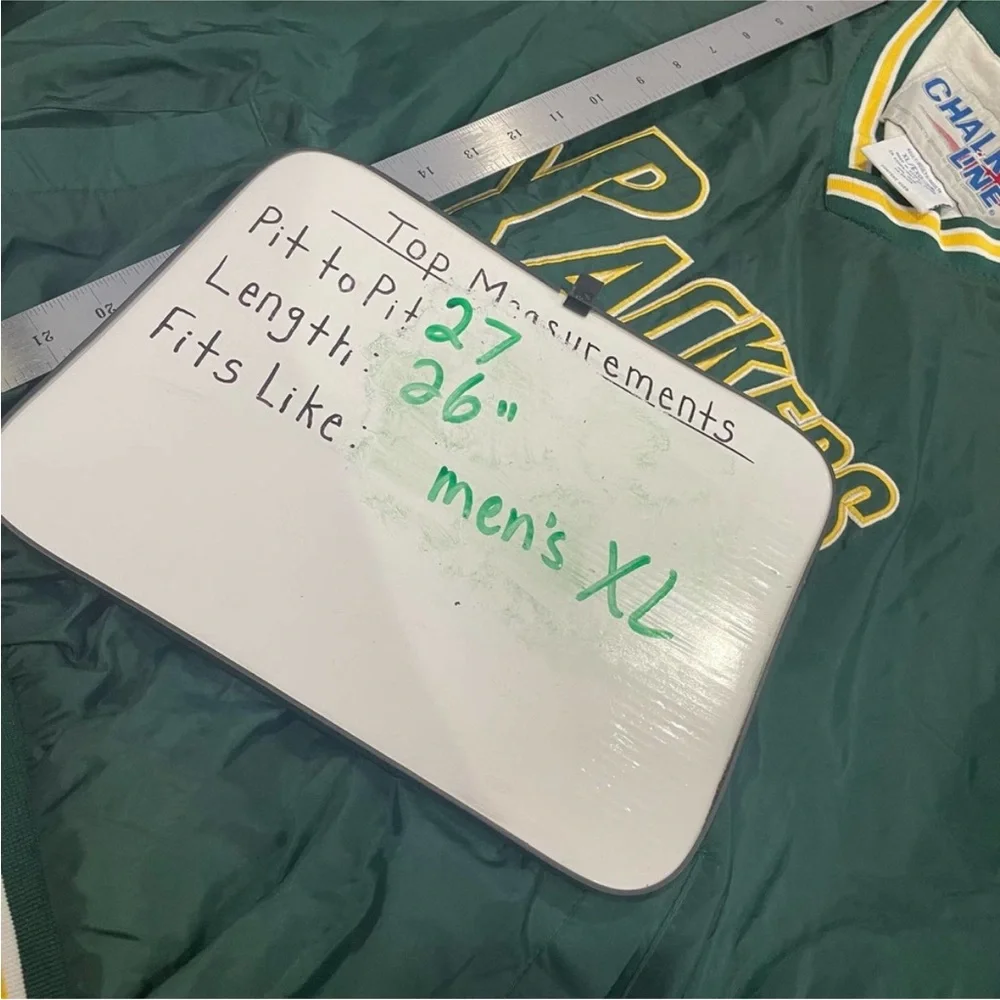 Vintage 90s Chalk Line Green Bay Packers v neck windbreaker pullover jacket mens